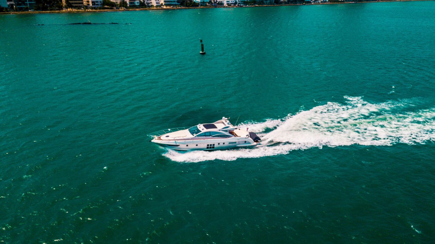 62' Azimut Sport yacht charter in Cartagena, Colombia