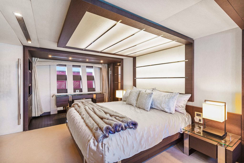 103′ Azimut + Water Toys + Slide