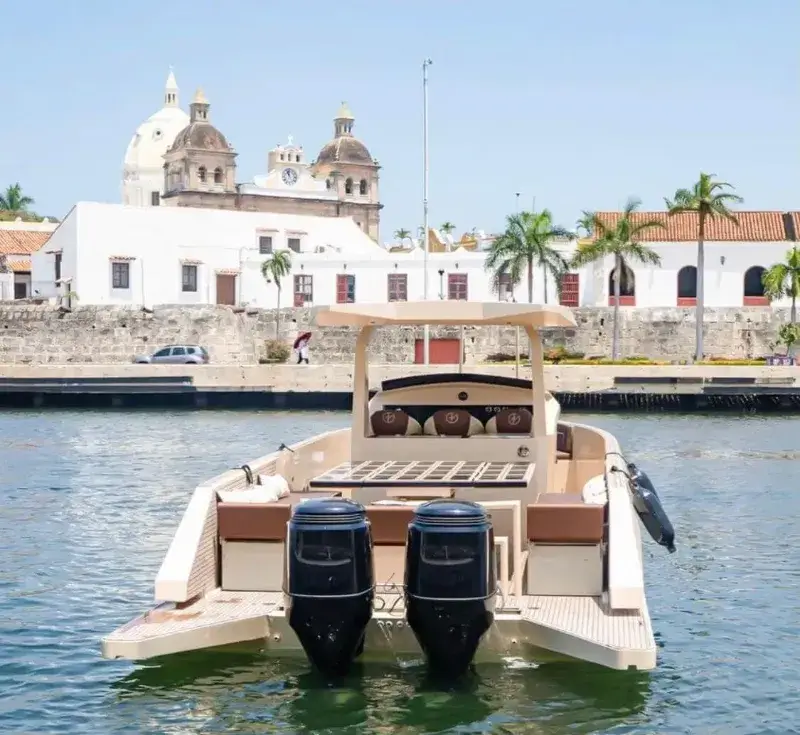 39' Galea yacht charter in Cartagena, Colombia