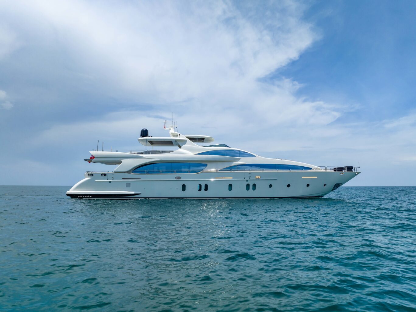 116′ Azimut + Water Toys + Jetski 1Hr