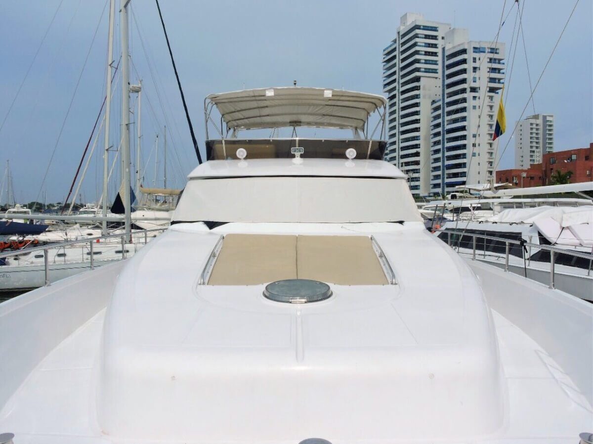 75' Tinitum yacht charter in Cartagena, Colombia