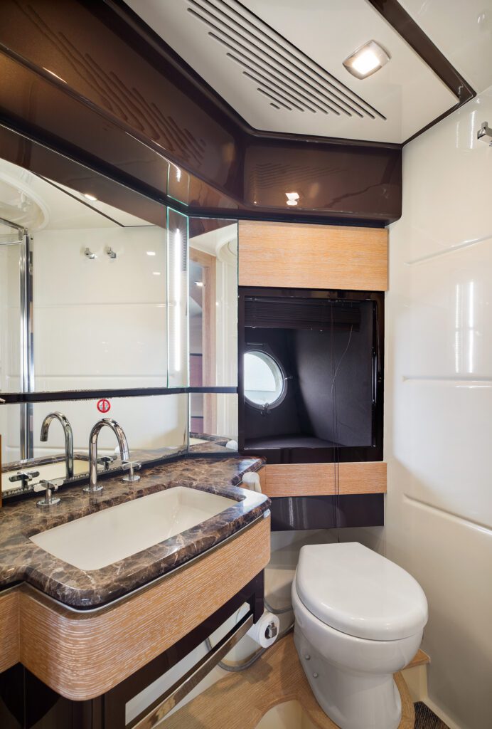 70′ Azimut Fly + Water Toys, private yacht charter in Miami