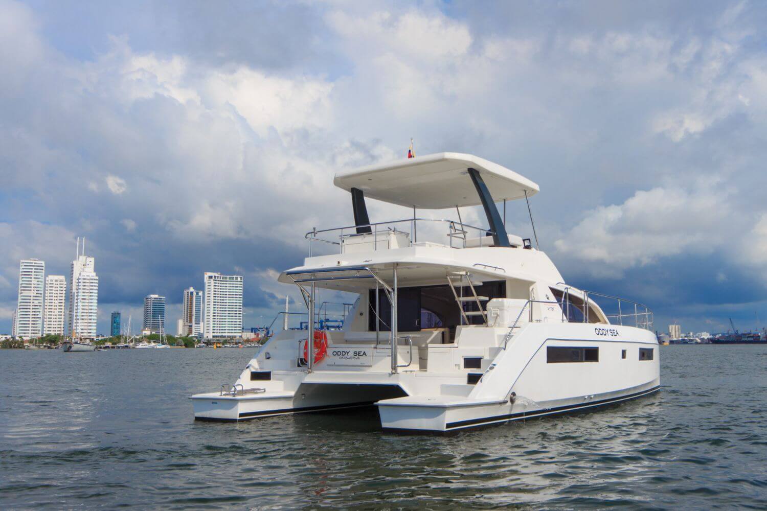 43' Leopard yacht charter in Cartagena, Colombia