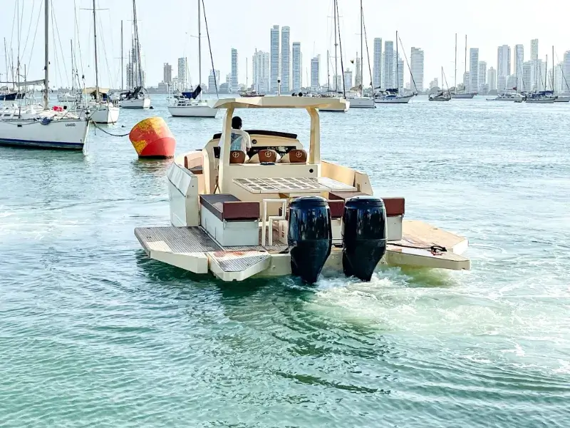 39' Galea yacht charter in Cartagena, Colombia