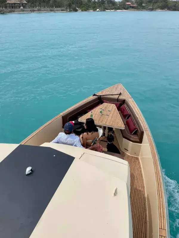39' Galea yacht charter in Cartagena, Colombia