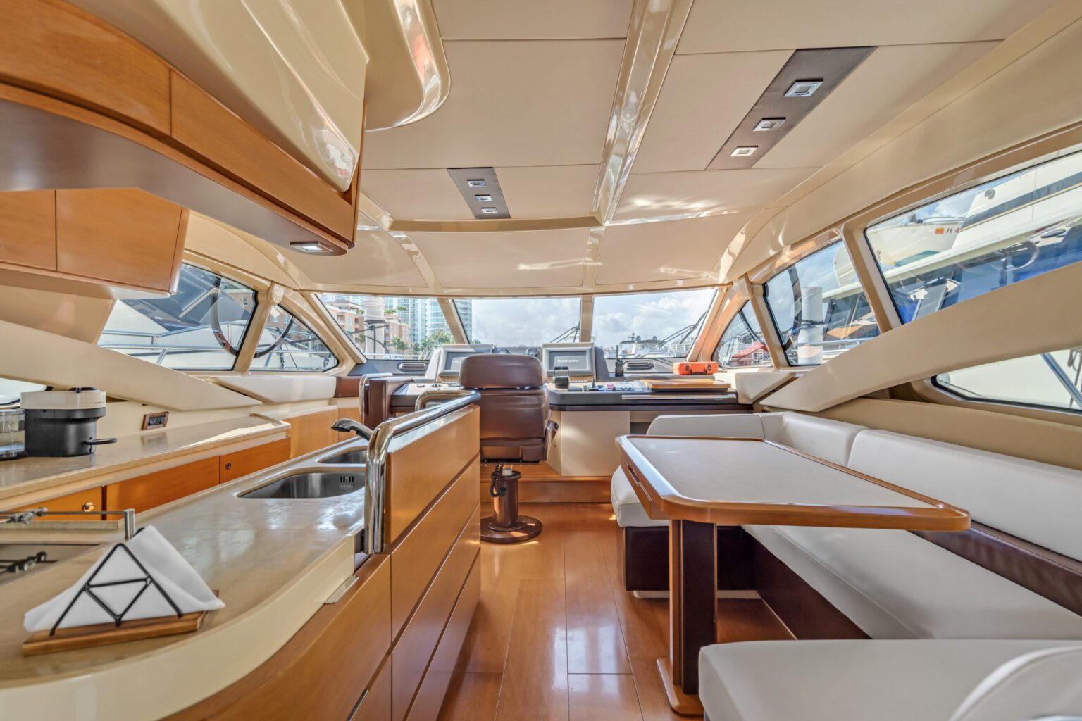 65′ Azimut + Water Toys + Jetski 1Hr, private yacht charter in Miami