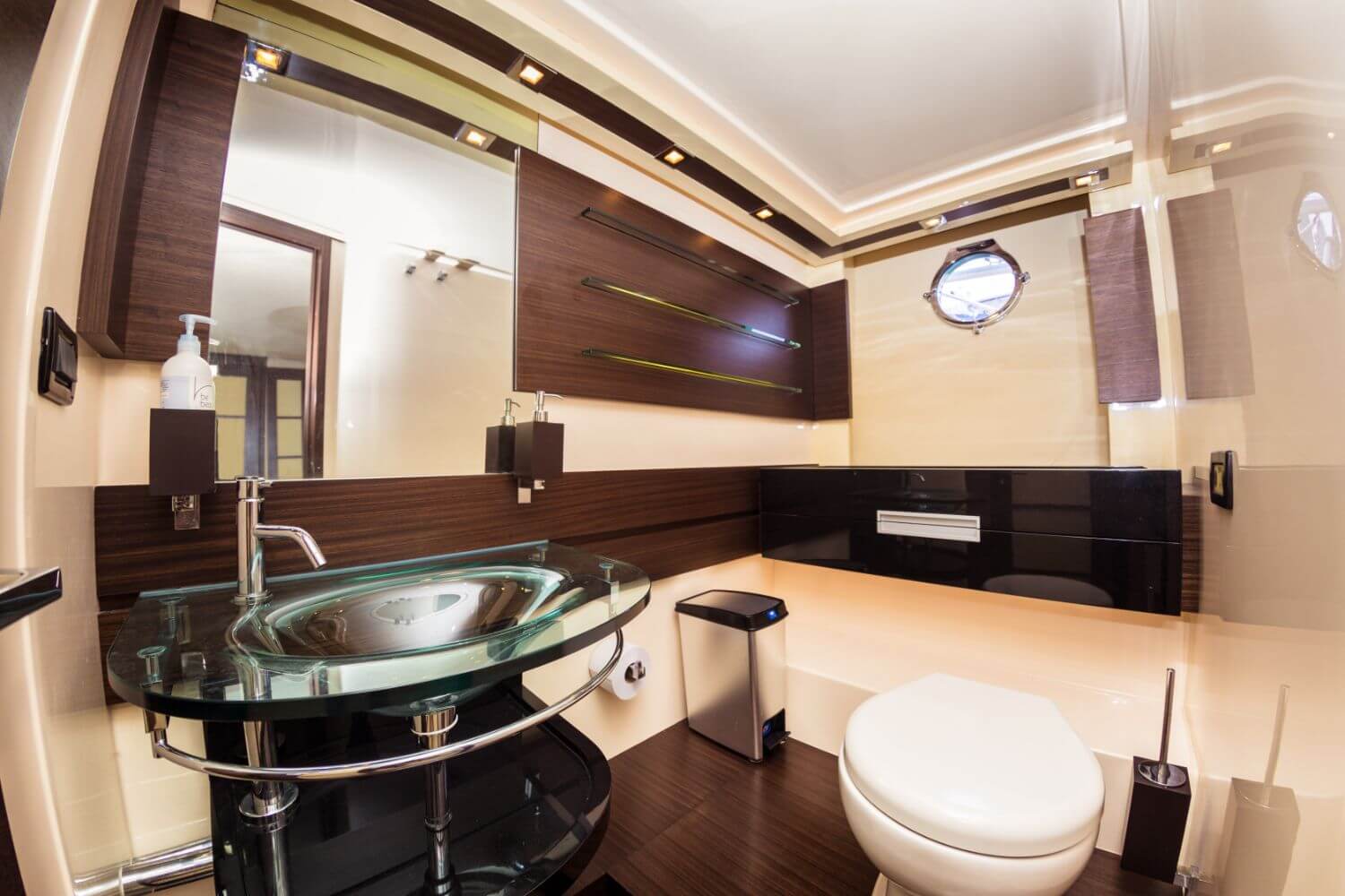 62' Azimut Sport yacht charter in Cartagena, Colombia