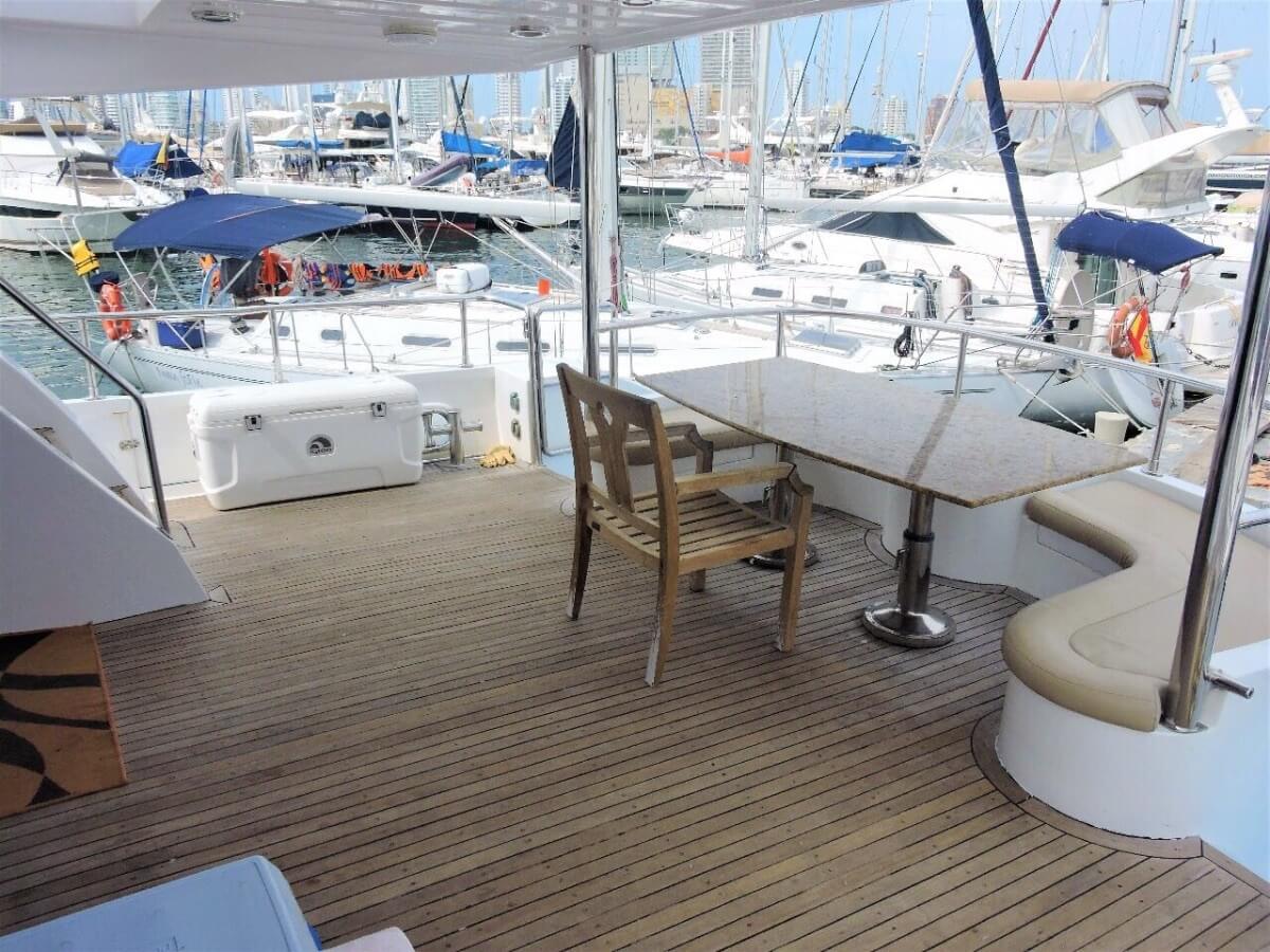 75' Tinitum yacht charter in Cartagena, Colombia