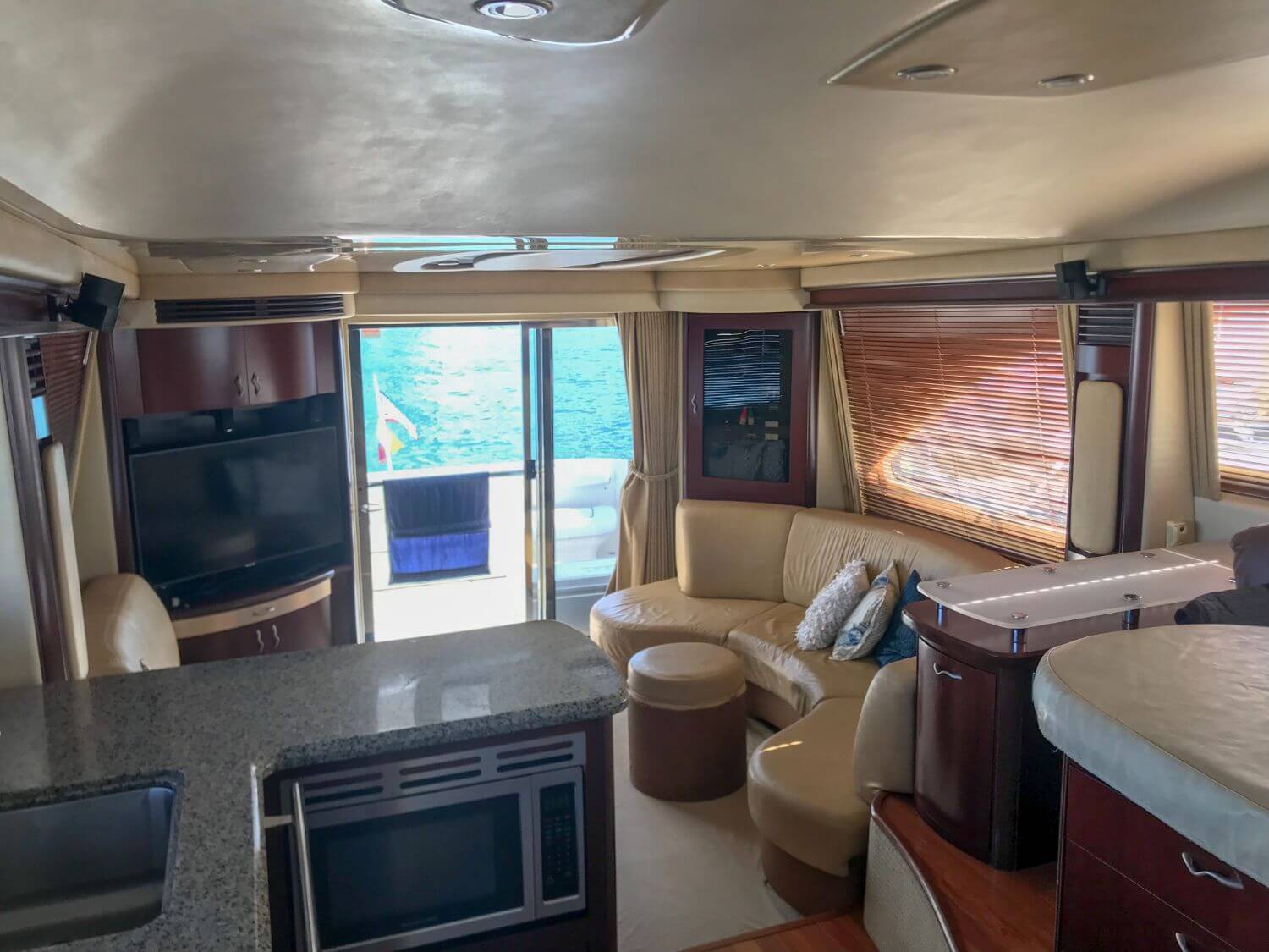 58' Sea Ray Sedan Flybridge yacht charter in Cartagena, Colombia