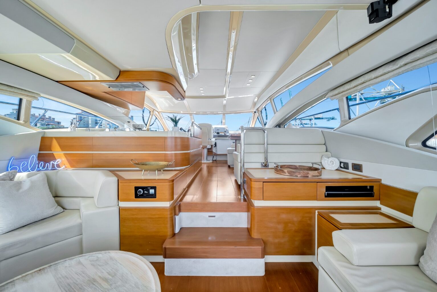 60′ Azimut, private yacht charter in Miami