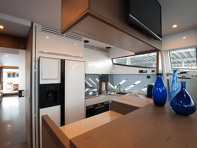 87′ Ferretti + Water Toys, private yacht charter in Miami