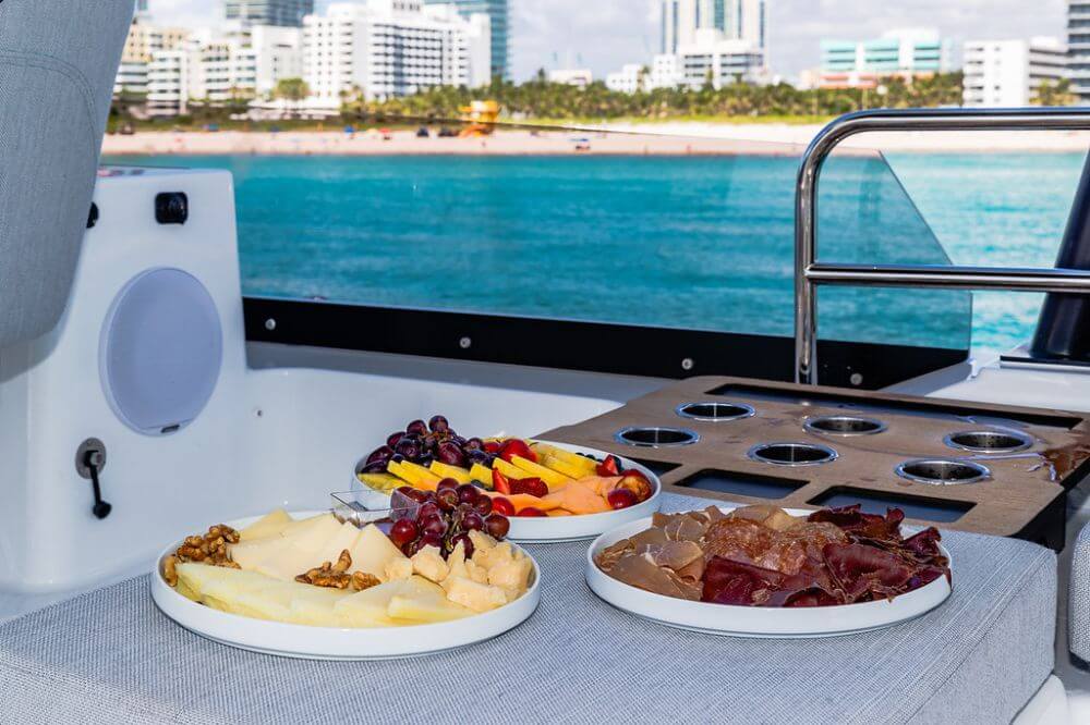 50′ Fountaine Pajot, private yacht charter in Miami