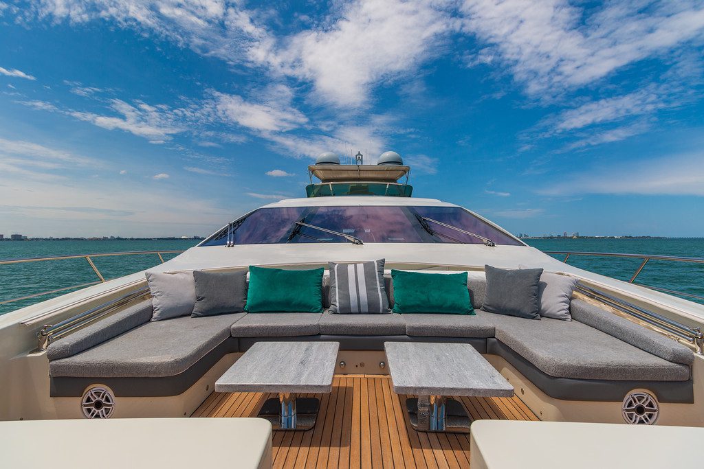 103′ Azimut + Water Toys + Slide