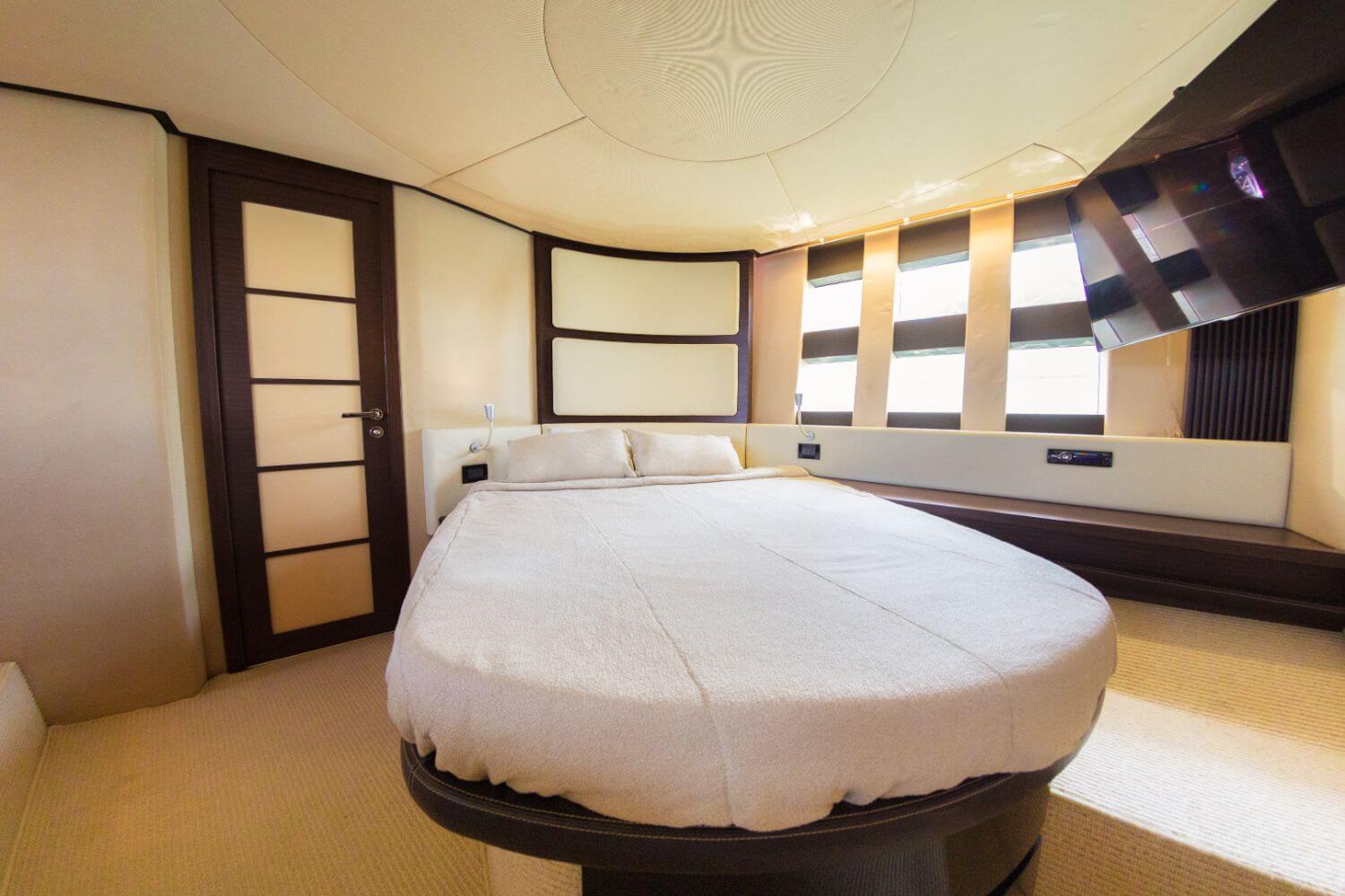 62' Azimut Sport yacht charter in Cartagena, Colombia