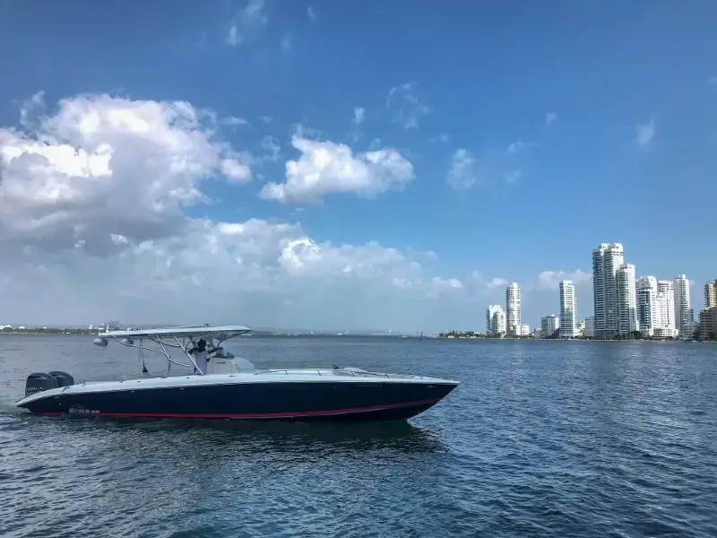 41' Bravo yacht charter in Cartagena, Colombia