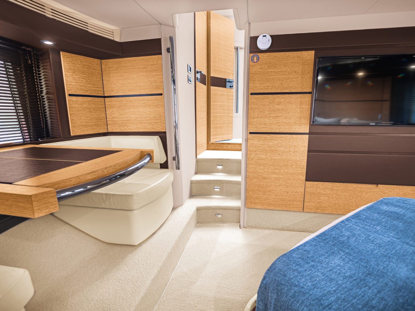 54′ Azimut + Water Toys, private yacht charter in Miami