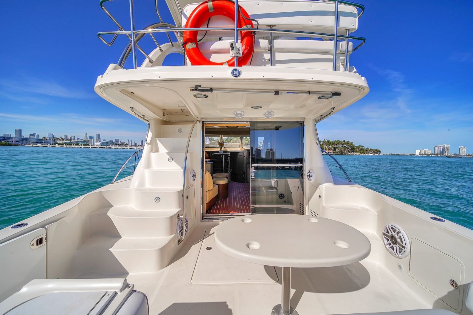 55′ Sea Ray + Water Toy + 1 Jetski 1Hr