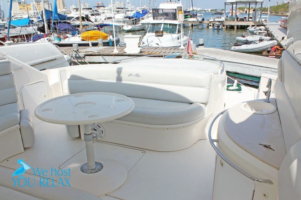 64' Azimut Fly yacht charter in Cartagena, Colombia