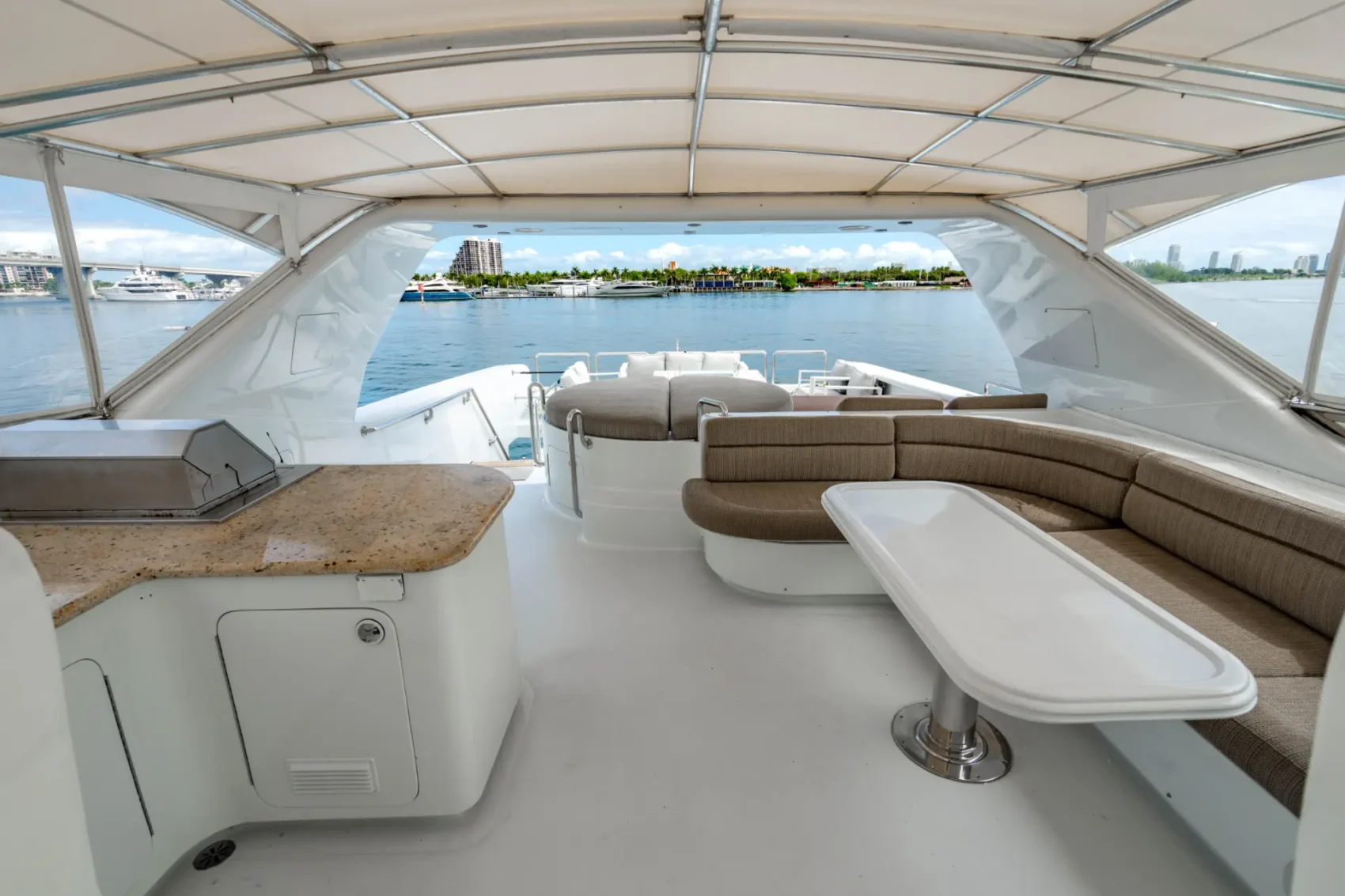 105′ Aqua + Water Toy + Jacuzzi