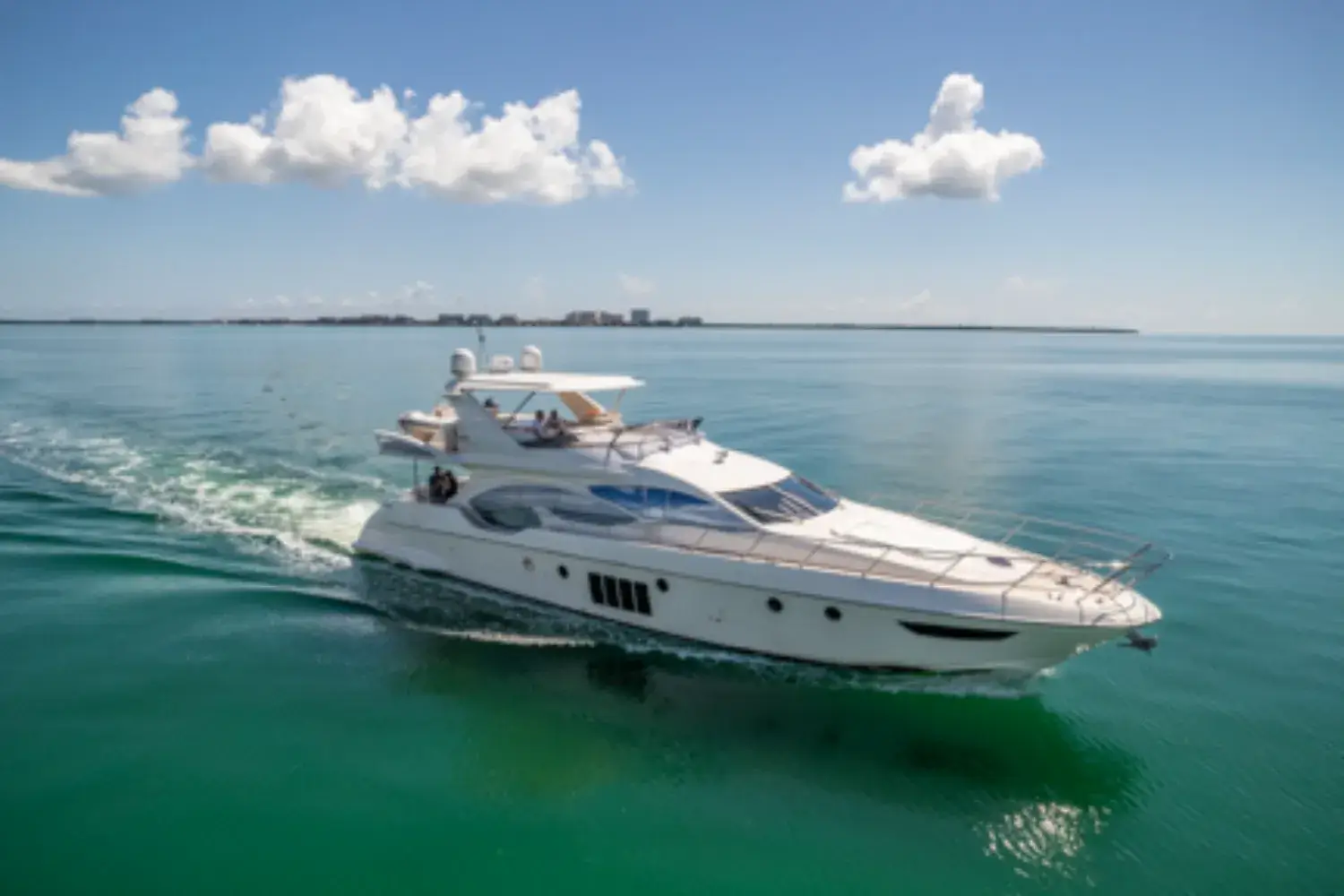 70′ Azimut + Water Toys + Jetski 1Hr, private yacht charter in Miami