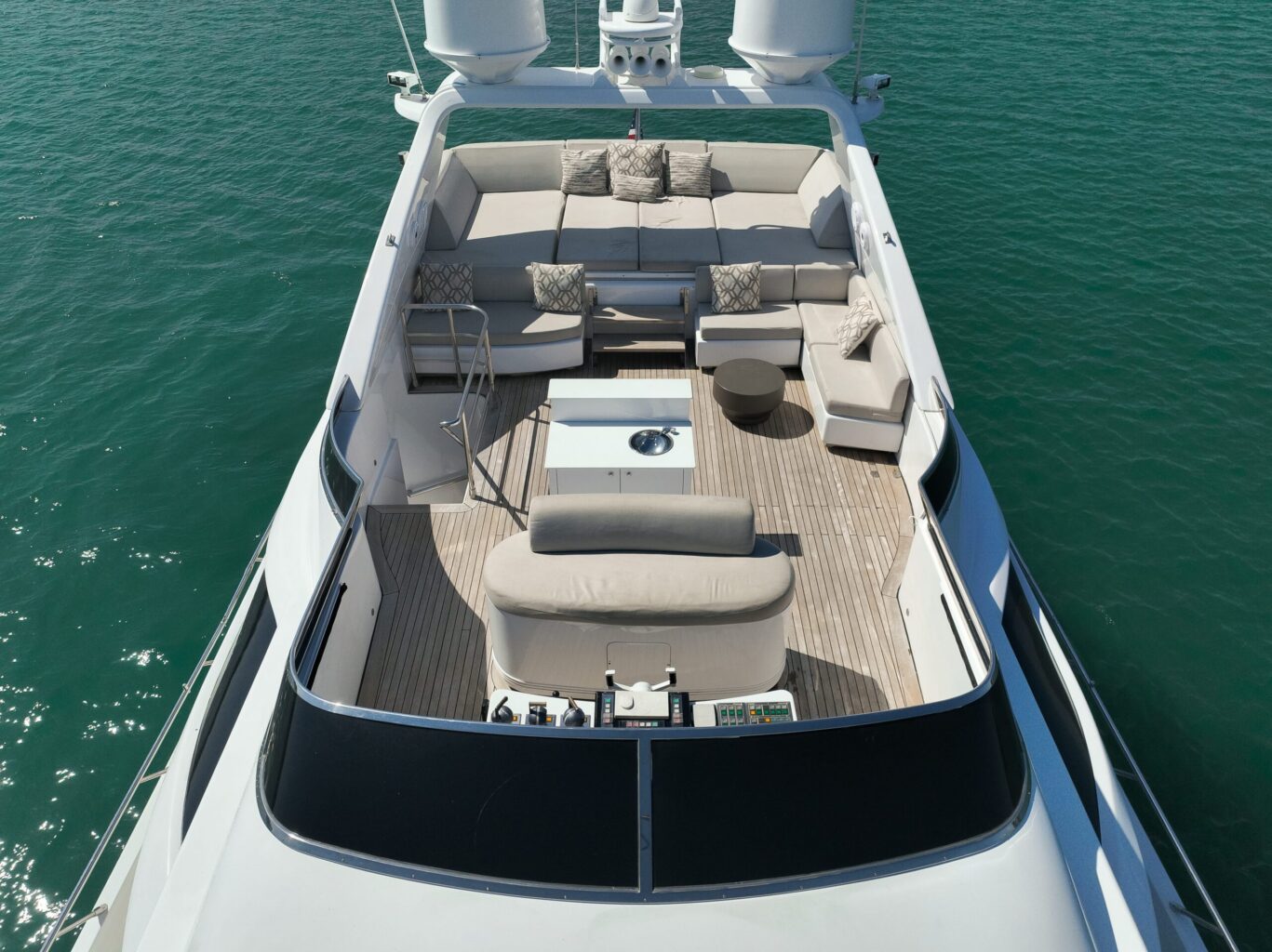 105′ Leopard + Water Toys + Jacuzzi