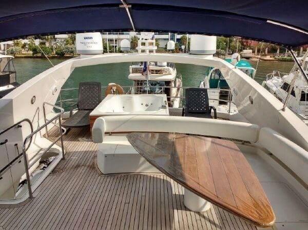 72' Sunseeker yacht charter in Cartagena, Colombia