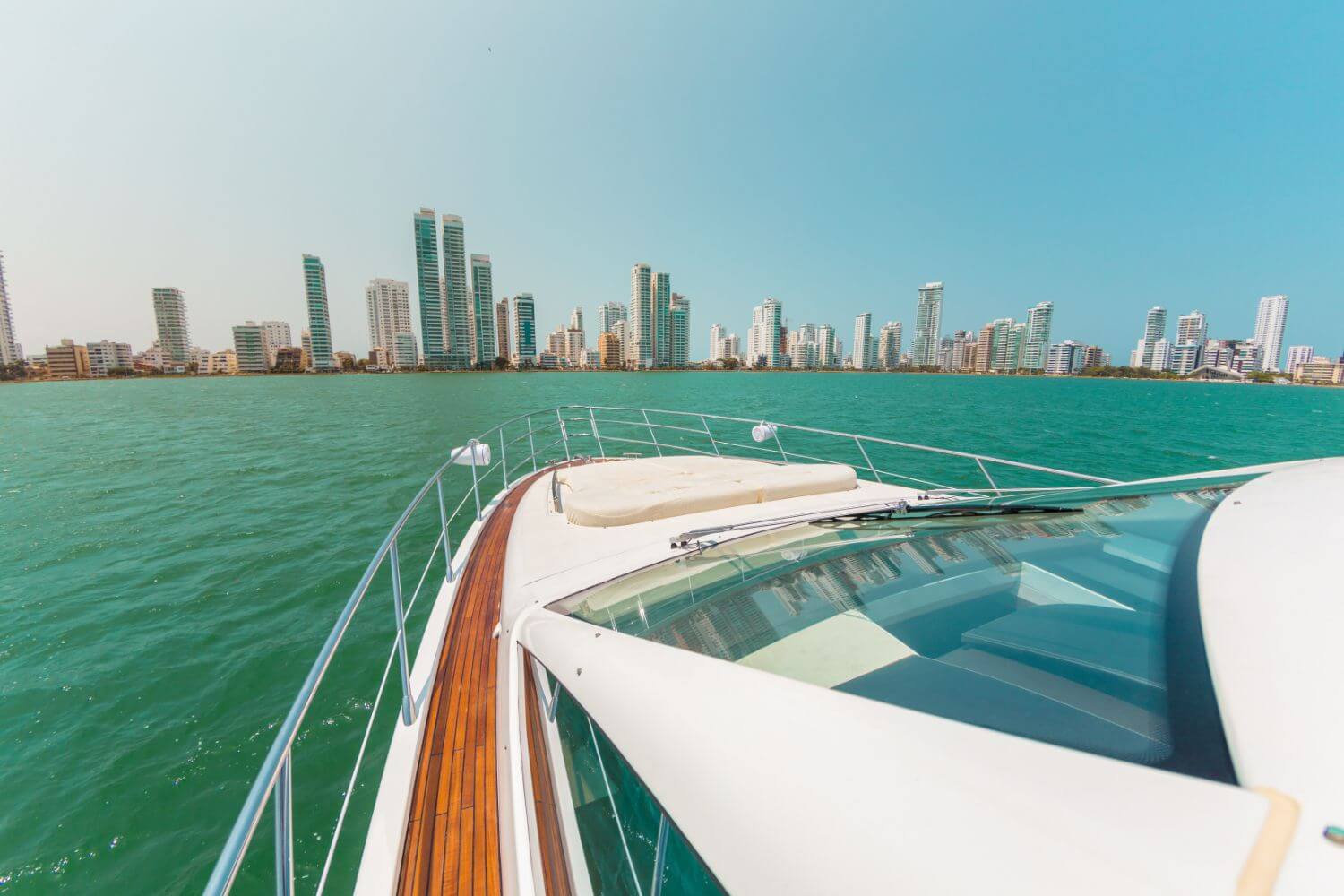 62' Azimut Sport yacht charter in Cartagena, Colombia