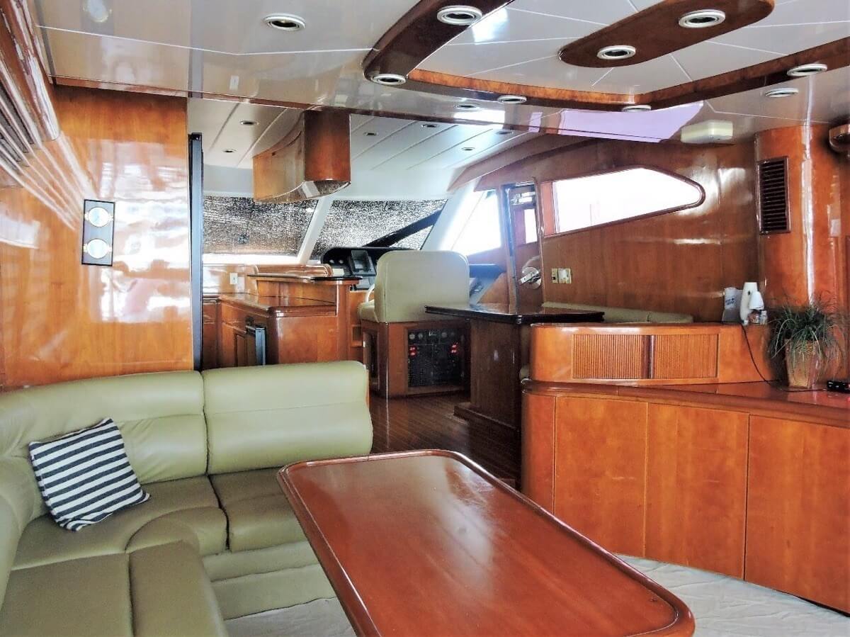 75' Tinitum yacht charter in Cartagena, Colombia