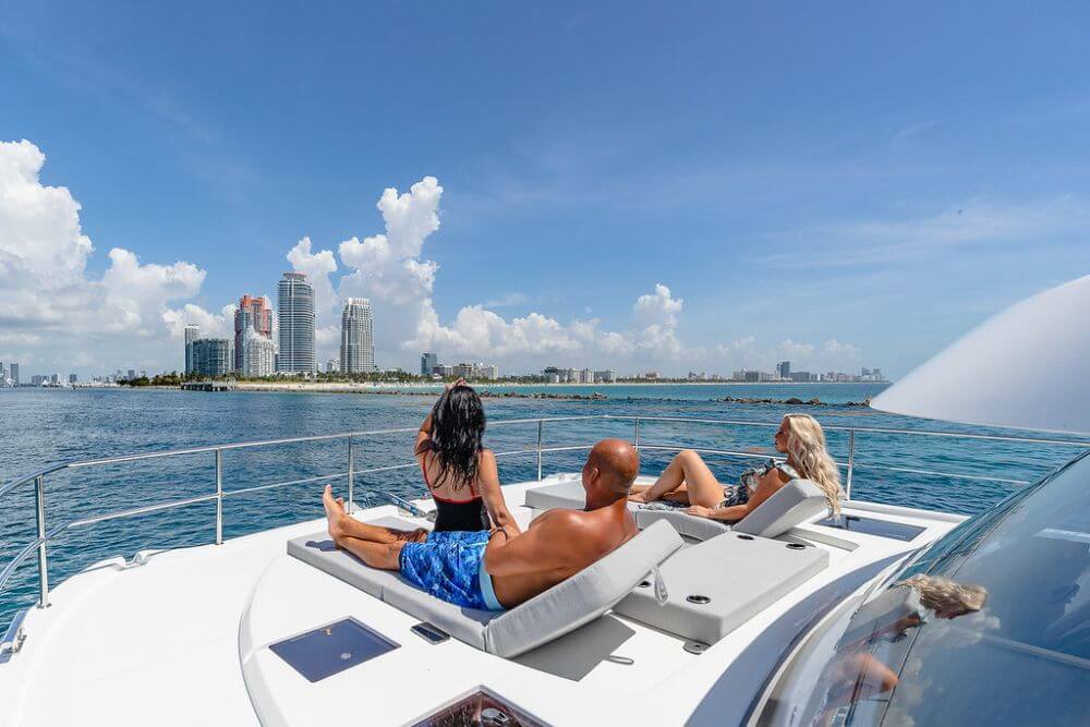 50′ Fountaine Pajot, private yacht charter in Miami