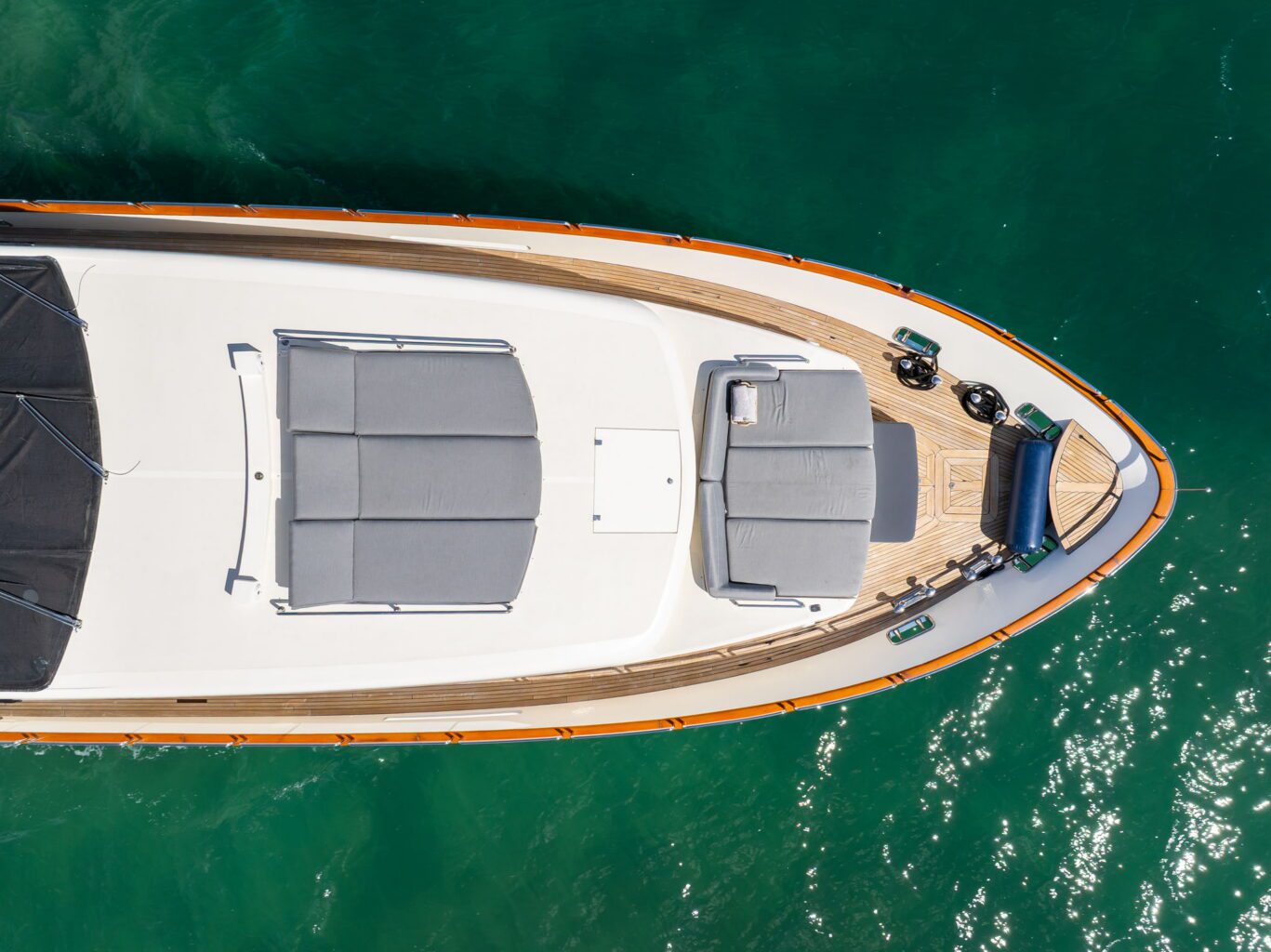105′ Azimut Babieca + Jacuzzi