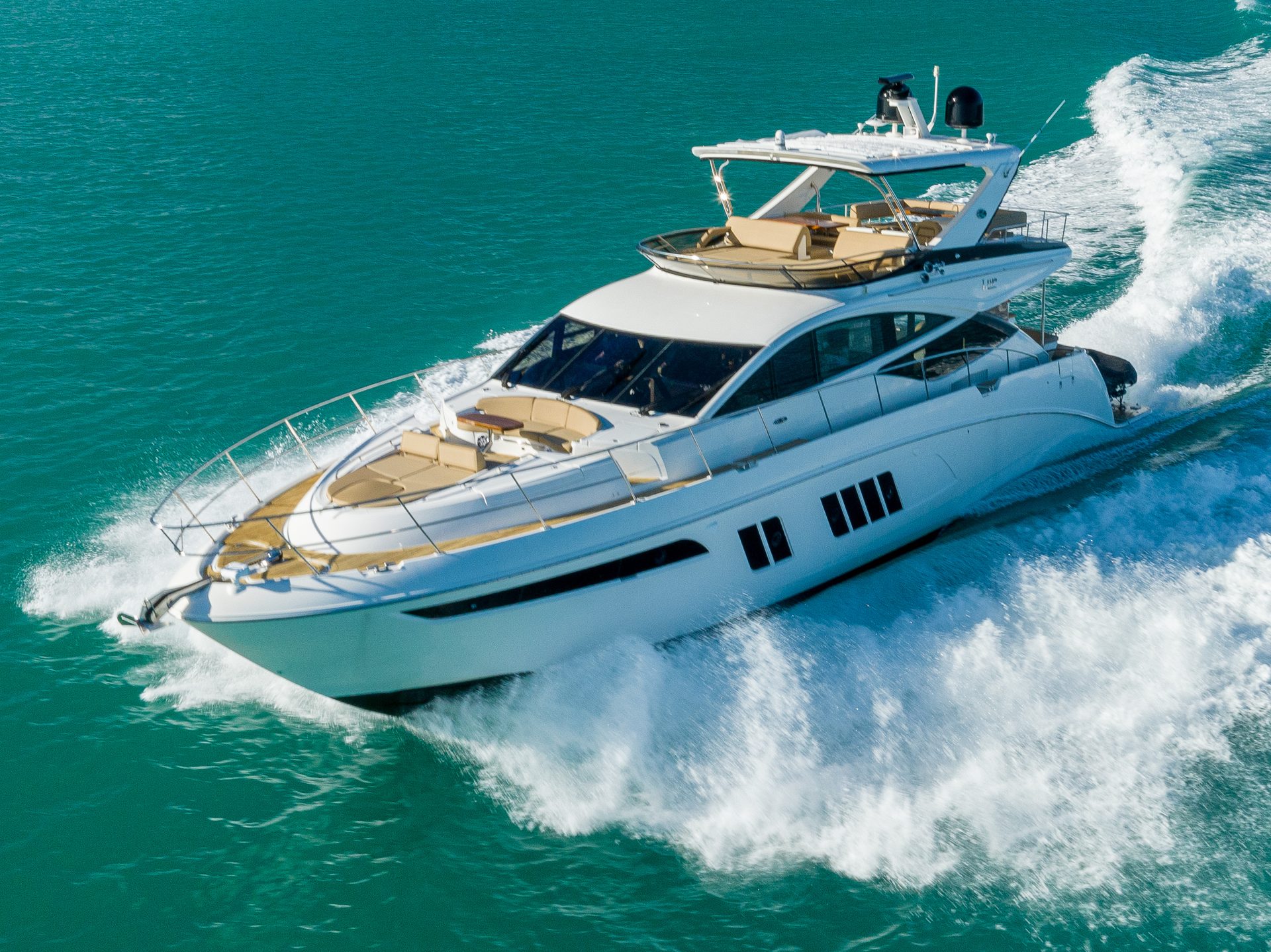 65' Dream Time luxury yacht charter in Nassau, Bahamas