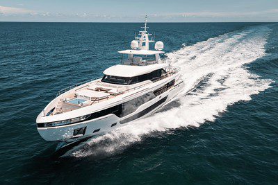 120′ Azimut + Water Toys + Jetski 1Hr, private yacht charter in Miami