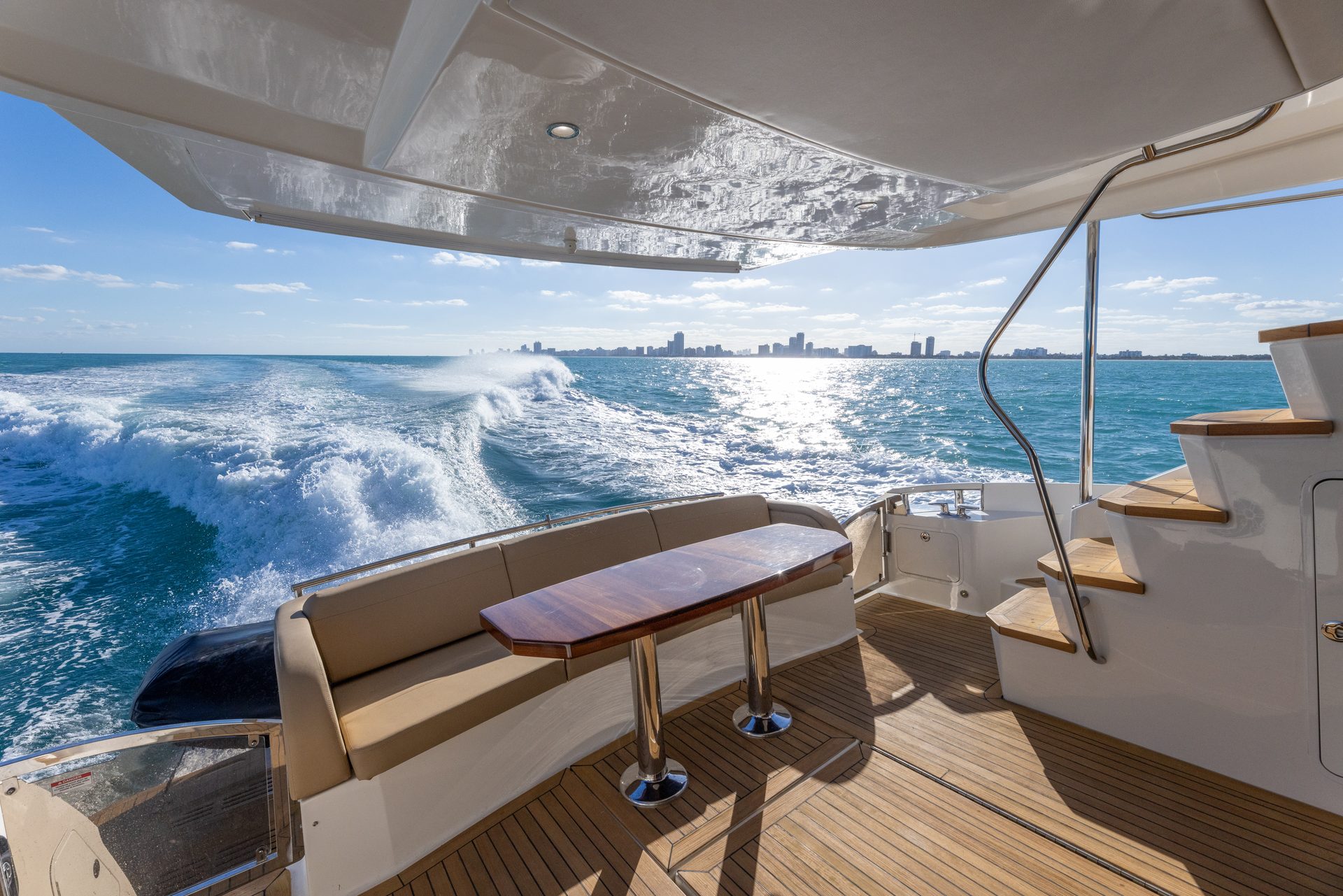 65' Dream Time luxury yacht charter in Nassau, Bahamas