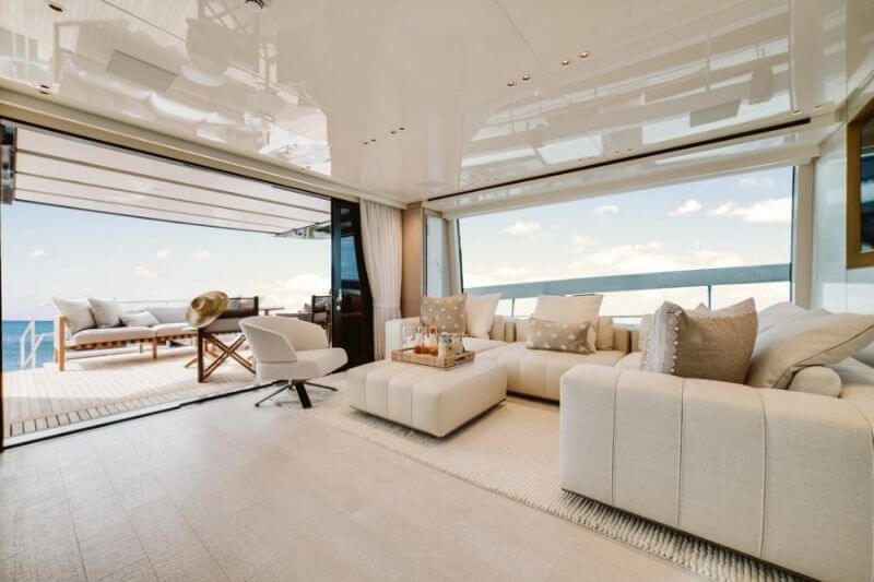 76′ SanLorenzo + Water Toys, private yacht charter in Miami