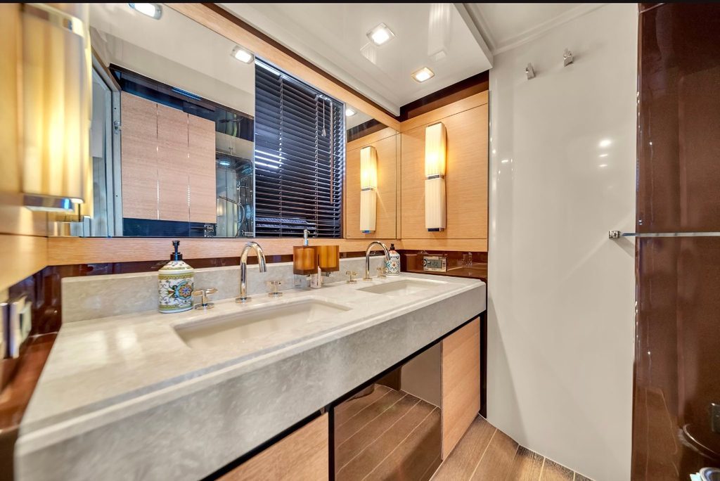 70′ Azimut FB + Jetski 1Hr, private yacht charter in Miami