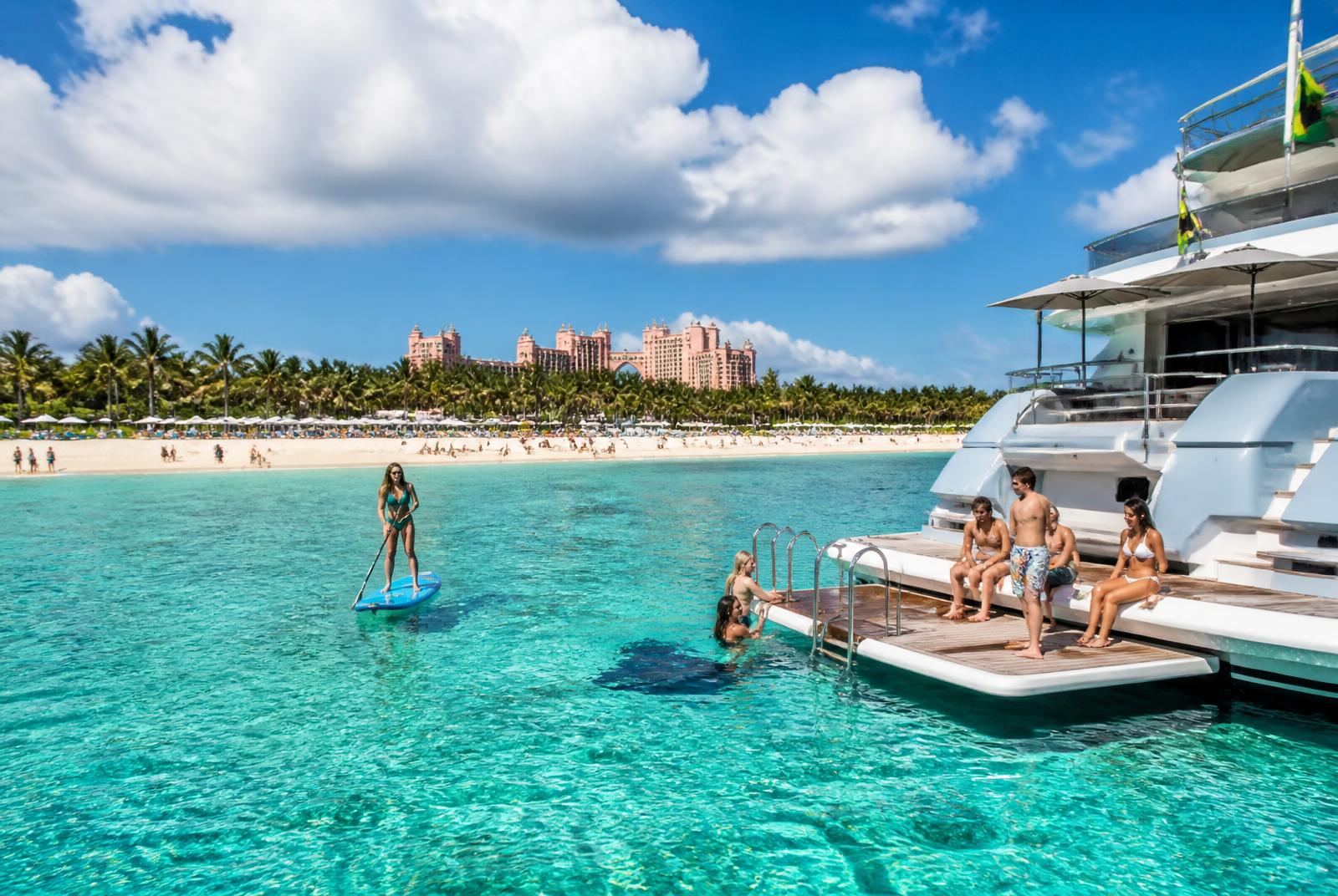 Nassau yacht charter, scene 2